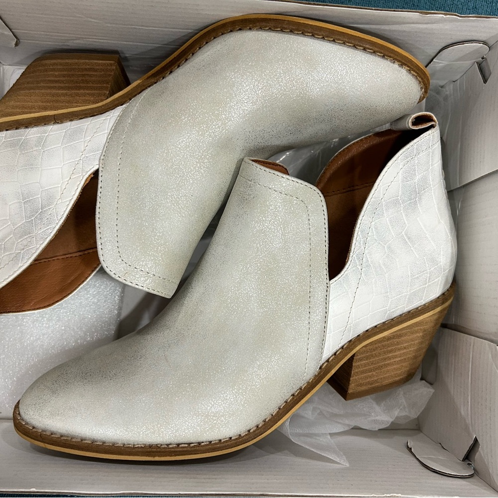 Elegant White Ankle Booties
